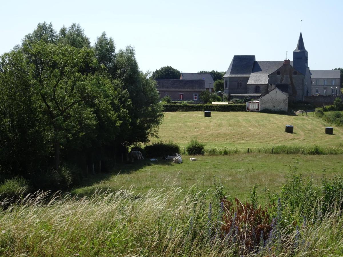 Le Rucher Lez-Fontaine Zewnętrze zdjęcie
